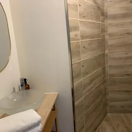 La Résidence Des Feutres App3 Au Rdc Appartement